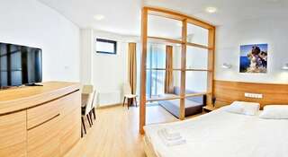 Гостиница Резиденции Алтея Гурзуф Бюджетный двухместный номер с 1 кроватью или 2 отдельными кроватями-5